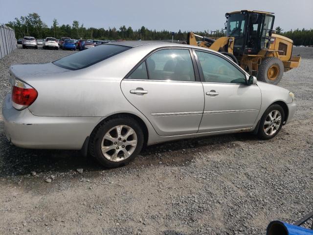 4T1BF30K25U101403 - 2005 TOYOTA CAMRY LE SILVER photo 3