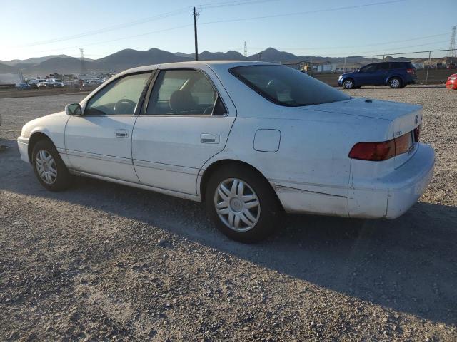 4T1BG22K71U854939 - 2001 TOYOTA CAMRY CE WHITE photo 2