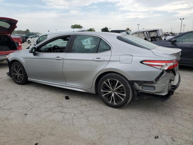 4T1B11HK8KU194253 - 2019 TOYOTA CAMRY L SILVER photo 2