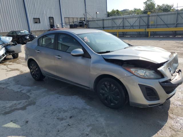 JM1BL1SF1A1294009 - 2010 MAZDA 3 I 银色 照片 4