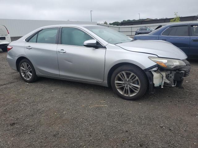 4T1BF1FK3FU926041 - 2015 TOYOTA CAMRY LE SILVER photo 4