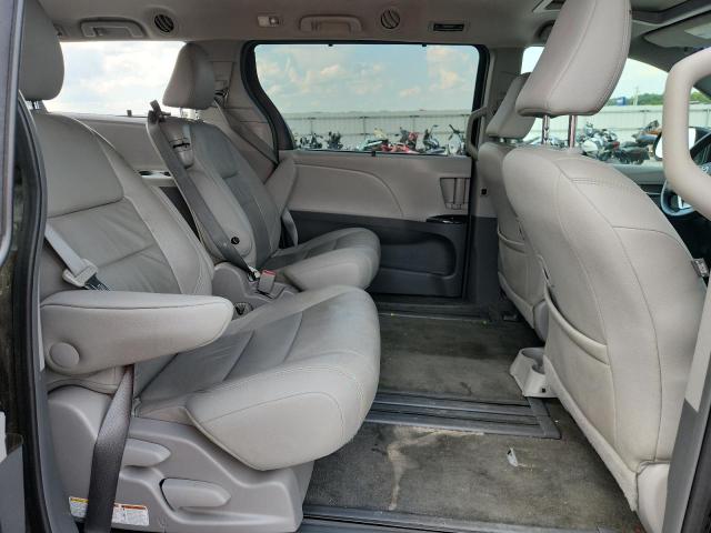 5TDYK3DC7FS582526 - 2015 TOYOTA SIENNA XLE 黑色 照片 11