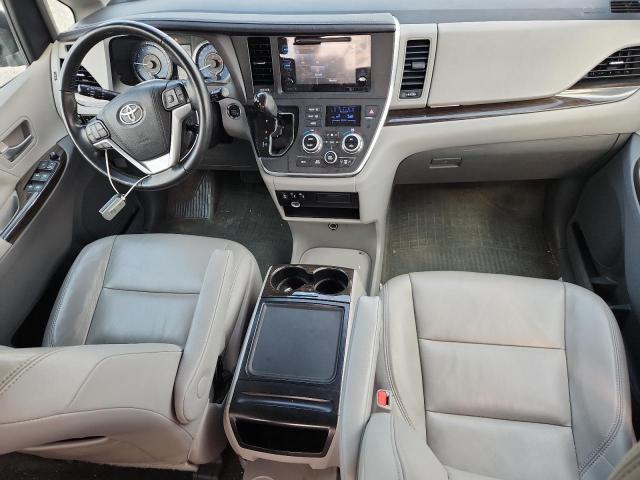 5TDYK3DC7FS582526 - 2015 TOYOTA SIENNA XLE 黑色 照片 8