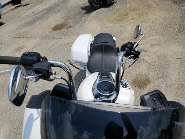 1HD1KH711RB652167 - 2024 HARLEY-DAVIDSON FLTRX Ақ фото 5