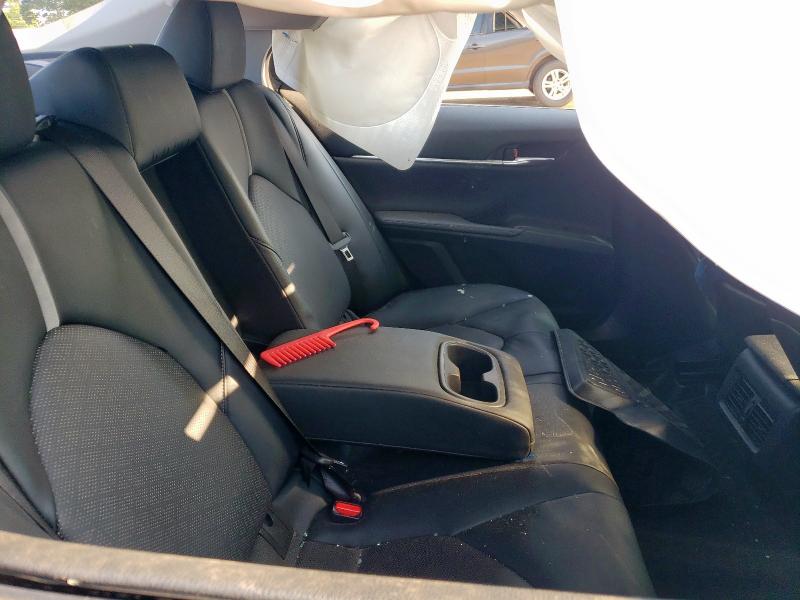 4T1K31AK8NU570927 - 2022 TOYOTA CAMRY XSE შავი ფოტო 10