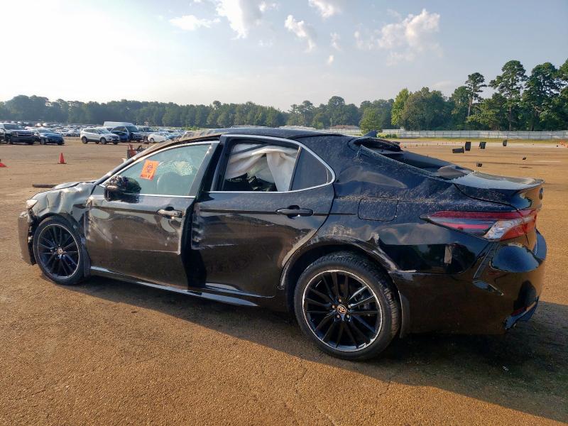 4T1K31AK8NU570927 - 2022 TOYOTA CAMRY XSE შავი ფოტო 2