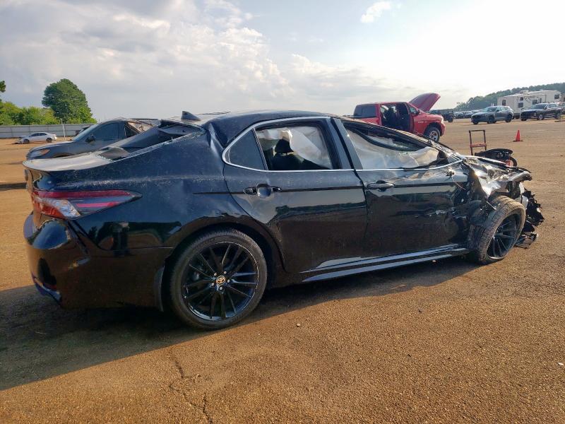 4T1K31AK8NU570927 - 2022 TOYOTA CAMRY XSE შავი ფოტო 3