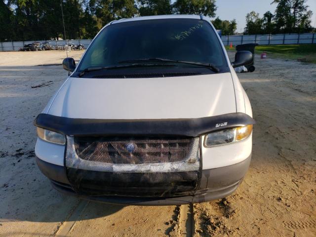 2P4FP25BXWR654705 - 1998 PLYMOUTH VOYAGER WHITE photo 5