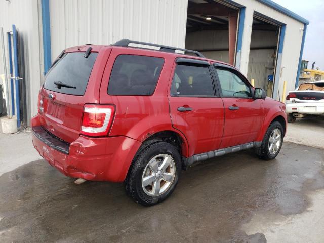 1FMCU9D74AKB30426 - 2010 FORD ESCAPE XLT RED photo 3