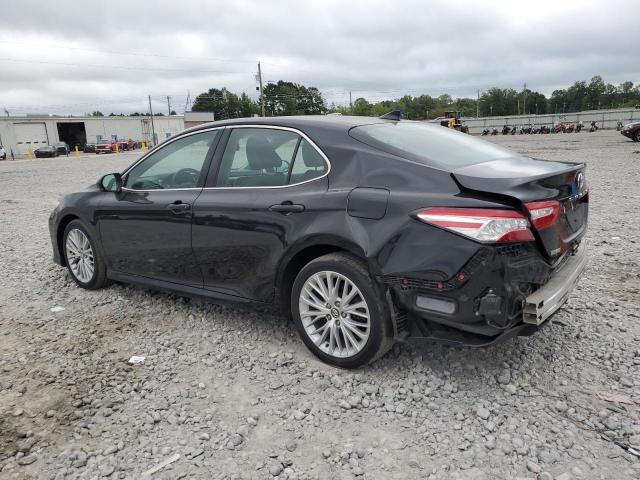 4T1F11AK2LU884447 - 2020 TOYOTA CAMRY XLE BLACK photo 2