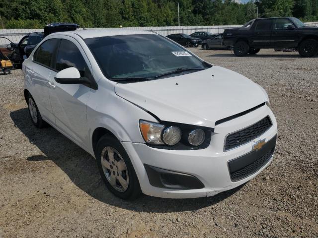 1G1JA5SH3D4106743 - 2013 CHEVROLET SONIC LS WHITE photo 4