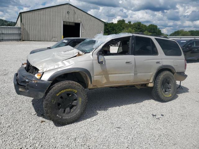 1999 TOYOTA 4RUNNER SR5, 