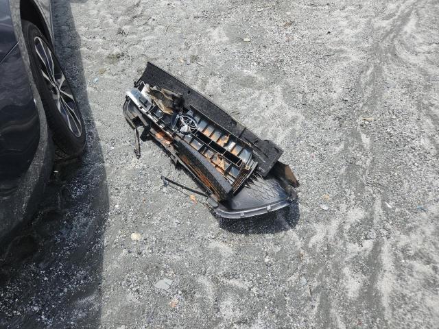 5YFBURHE6JP820950 - 2018 TOYOTA COROLLA L GRAY photo 12