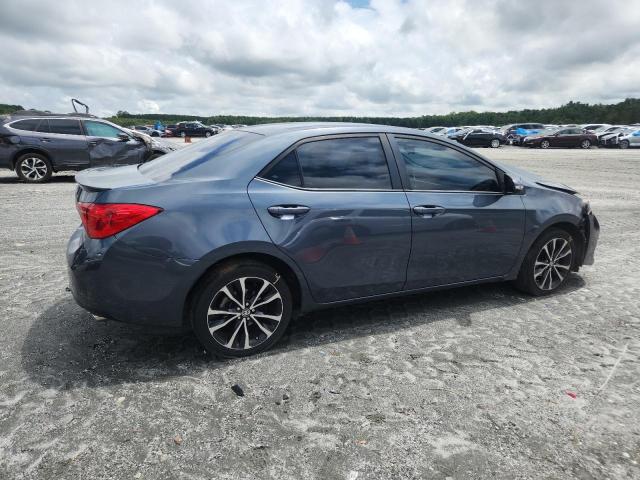 5YFBURHE6JP820950 - 2018 TOYOTA COROLLA L GRAY photo 3