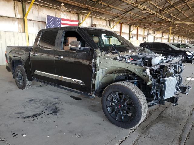 5TFMA5DB1SX283123 - 2025 TOYOTA TUNDRA CREWMAX PLATINUM ყავისფერი ფოტო 4