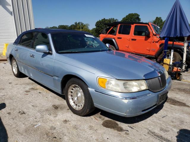 1LNFM81W6WY703432 - 1998 LINCOLN TOWN CAR EXECUTIVE BLUE photo 4