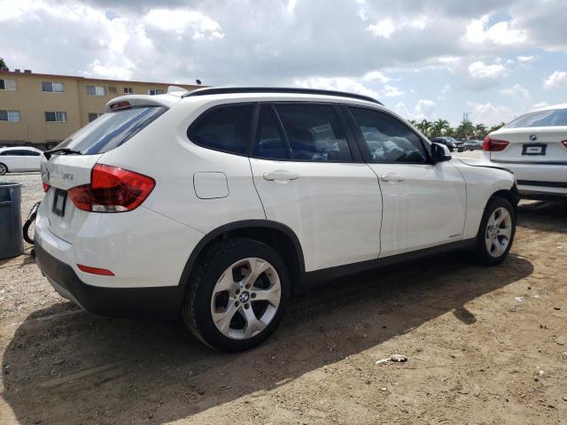 WBAVM1C56FV316664 - 2015 BMW X1 SDRIVE28I WHITE photo 3