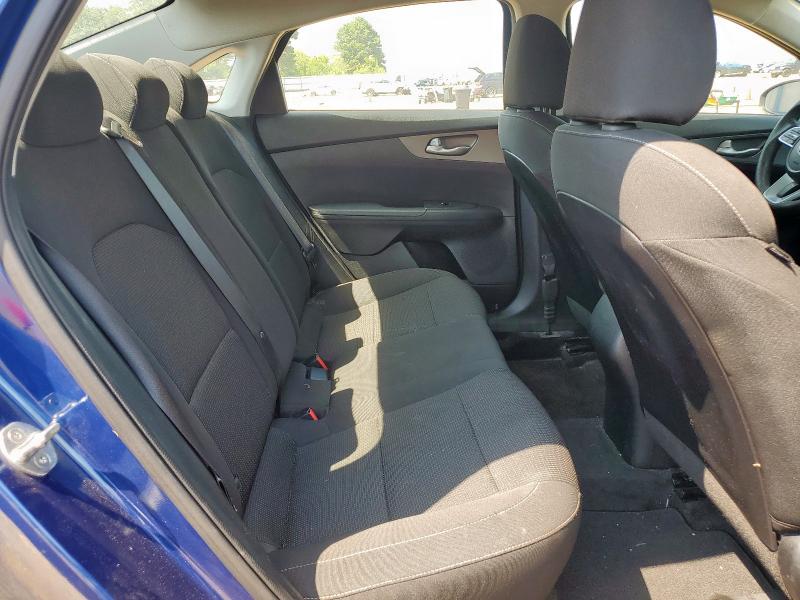 3KPF24AD0KE028386 - 2019 KIA FORTE FE ლურჯი ფოტო 10