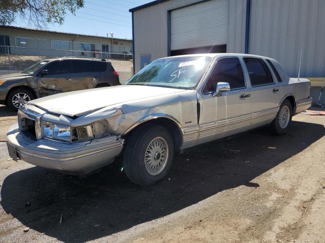 1LNLM81W9NY703247 - 1992 LINCOLN TOWN CAR EXECUTIVE SILVER photo 1