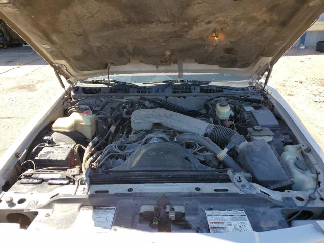 1LNLM81W9NY703247 - 1992 LINCOLN TOWN CAR EXECUTIVE SILVER photo 11