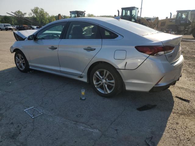 5NPE34AF2KH816656 - 2019 HYUNDAI SONATA LIMITED 银色 照片 2