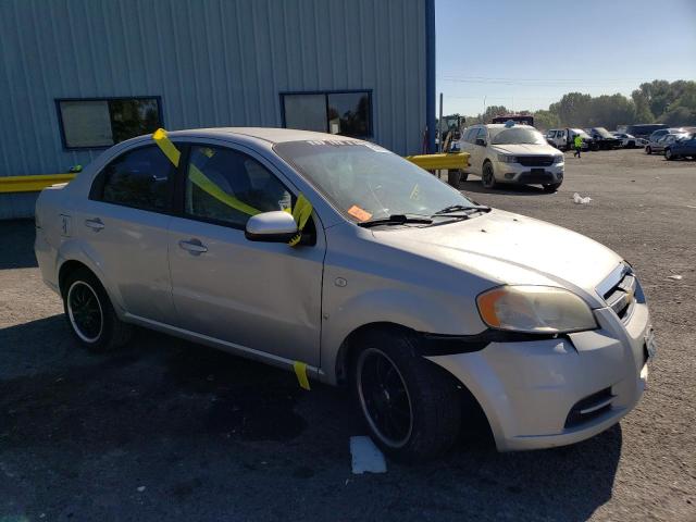 KL1TD56688B119903 - 2008 CHEVROLET AVEO BASE GRAY photo 4