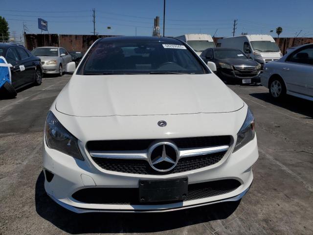 WDDSJ4EB4KN742064 - 2019 MERCEDES-BENZ CLA 250 أبيض صورة 5