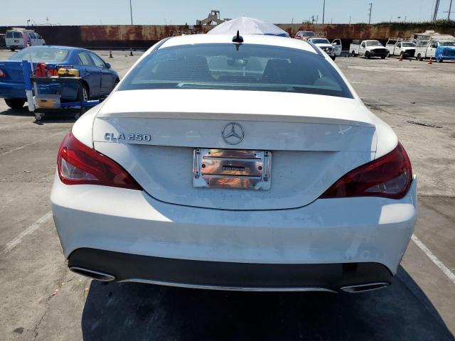 WDDSJ4EB4KN742064 - 2019 MERCEDES-BENZ CLA 250 أبيض صورة 6