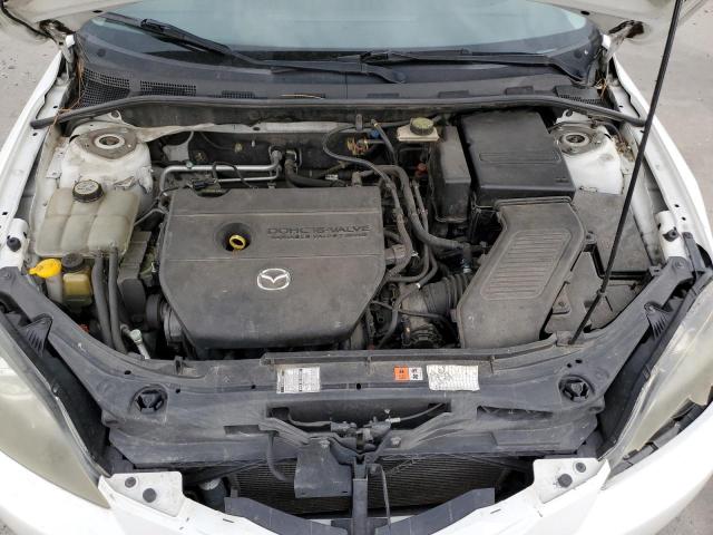 JM1BK343881862896 - 2008 MAZDA 3 HATCHBACK WHITE photo 11