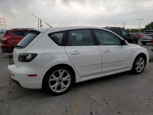 JM1BK343881862896 - 2008 MAZDA 3 HATCHBACK WHITE photo 3