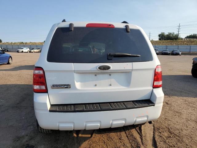 1FMCU93719KA60364 - 2009 FORD ESCAPE XLT WHITE photo 6