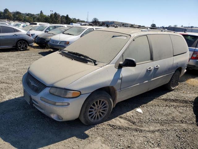 1C4GP64L1YB676958 - 2000 CHRYSLER TOWN & COU LIMITED SILVER photo 1