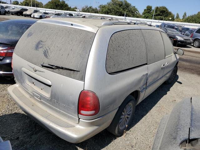 1C4GP64L1YB676958 - 2000 CHRYSLER TOWN & COU LIMITED SILVER photo 3