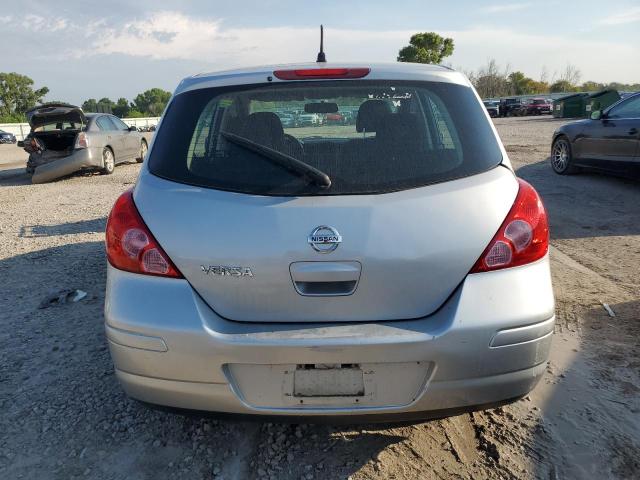 3N1BC1CPXCK198214 - 2012 NISSAN VERSA S 银色 照片 6