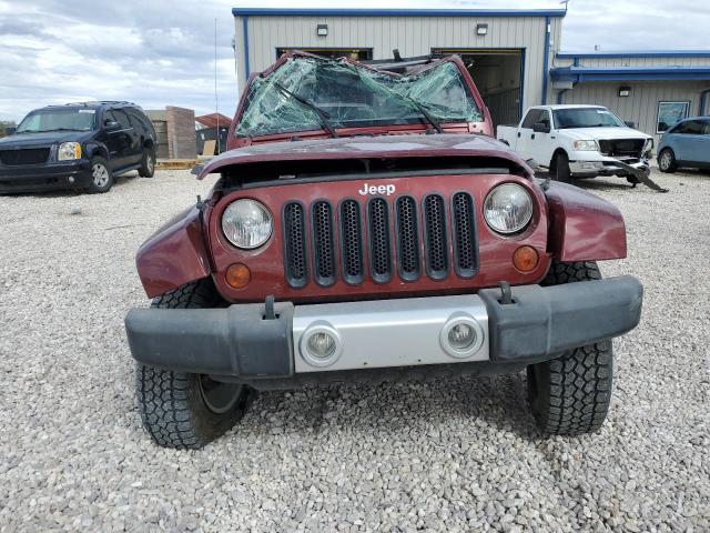 1J4GA59109L740030 - 2009 JEEP WRANGLER U SAHARA BURGUNDY photo 5