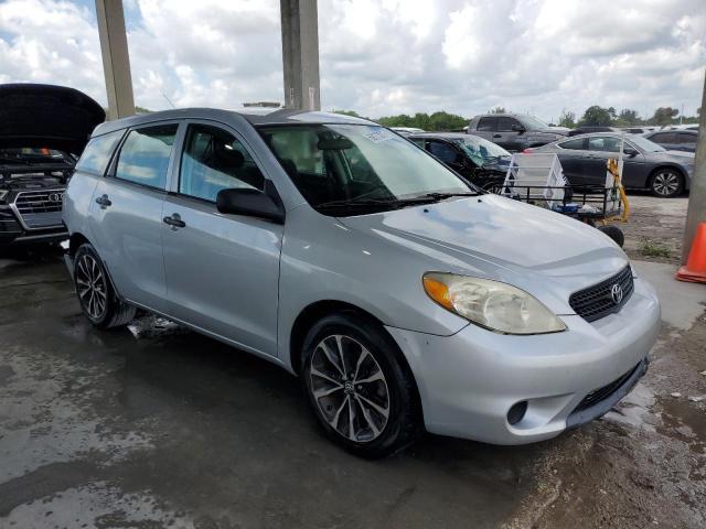 2T1KR32E97C643956 - 2007 TOYOTA COROLLA MA XR SILVER photo 4