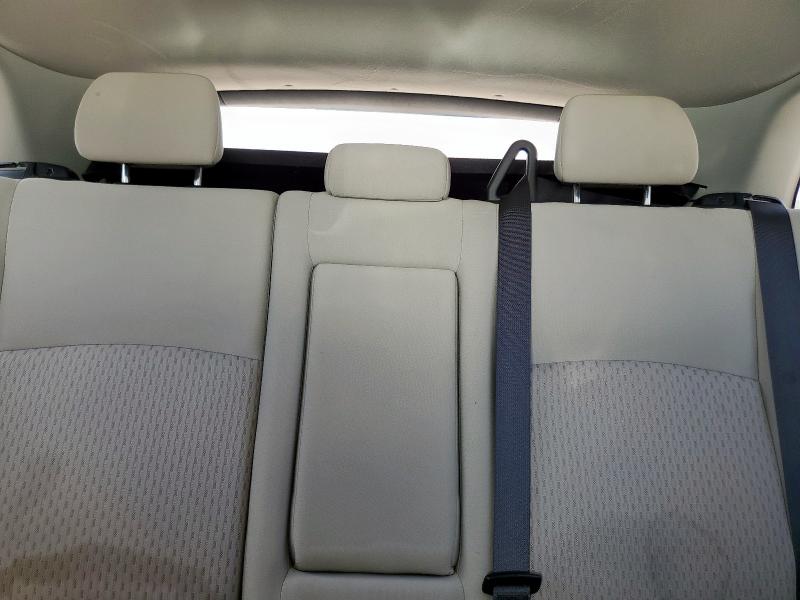 JA4AP3AW0HZ041900 - 2017 MITSUBISHI OUTLANDER ES WHITE photo 10