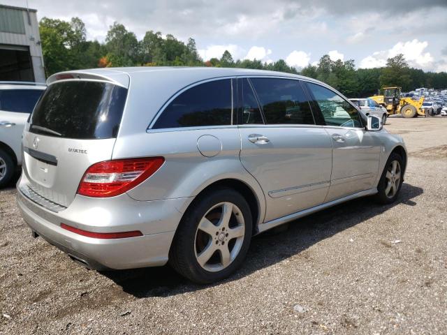 4JGCB2FE2BA113754 - 2011 MERCEDES-BENZ R 350 BLUETEC SILVER photo 3