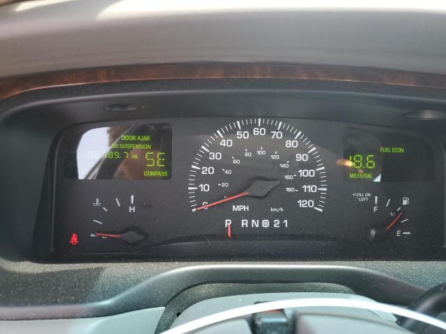 1LNHM81W21Y722870 - 2001 LINCOLN TOWN CAR EXECUTIVE Արծաթագույն լուսանկար 9