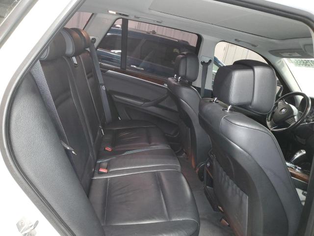 5UXZV4C51D0G56836 - 2013 BMW X5 XDRIVE35I WHITE photo 11
