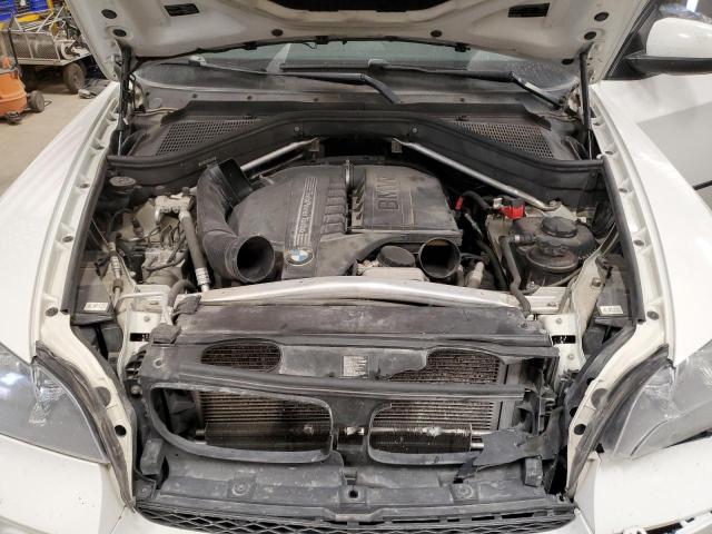 5UXZV4C51D0G56836 - 2013 BMW X5 XDRIVE35I WHITE photo 12