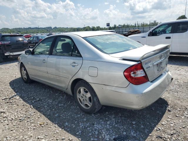 4T1BF32K92U538081 - 2002 TOYOTA CAMRY LE SILVER photo 2