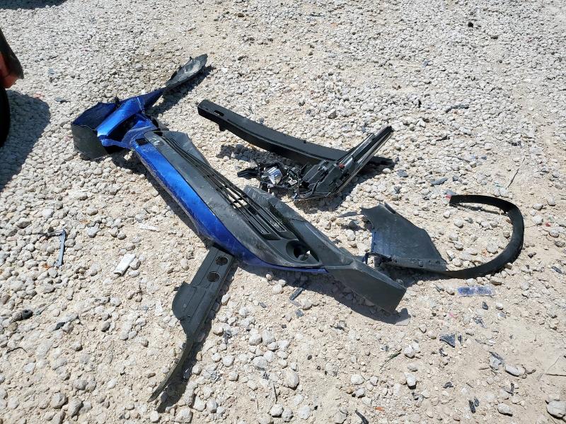 NMTKHMBX3JR015964 - 2018 TOYOTA C-HR XLE أزرق صورة 13