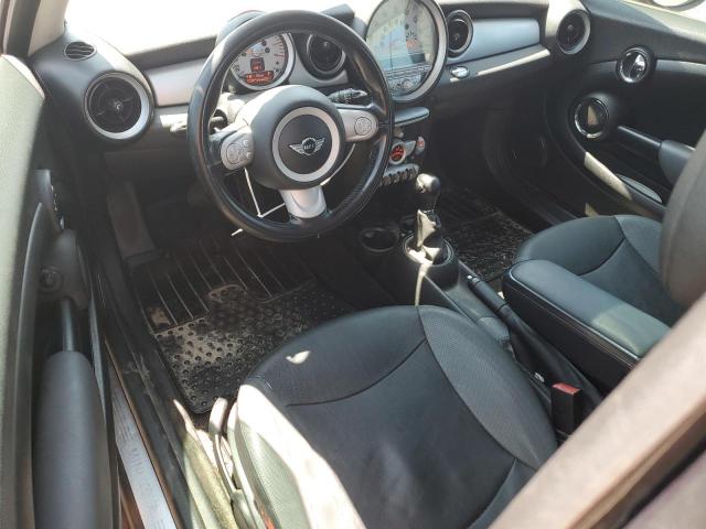 WMWMF3C58ATZ24630 - 2010 MINI COOPER RED photo 8