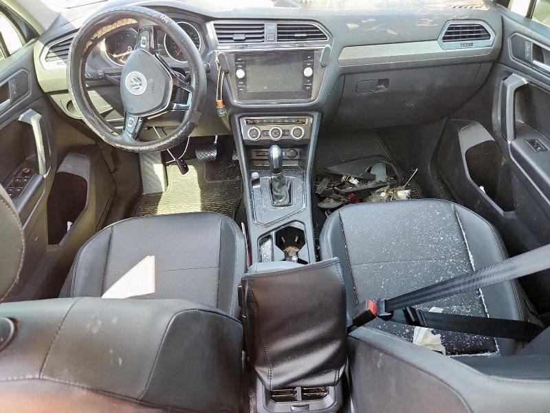 3VV3B7AX6LM110422 - 2020 VOLKSWAGEN TIGUAN SE 蓝色 照片 8