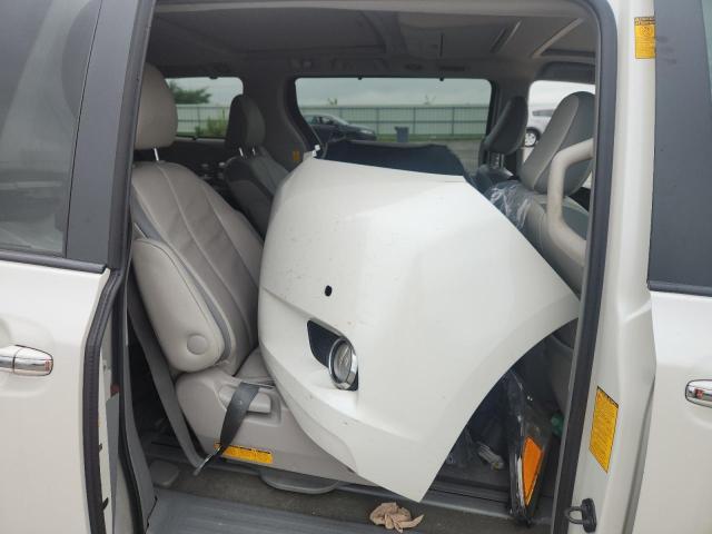 5TDDK3DC5ES093085 - 2014 TOYOTA SIENNA XLE WHITE photo 10