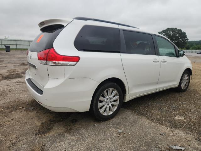 5TDDK3DC5ES093085 - 2014 TOYOTA SIENNA XLE WHITE photo 3