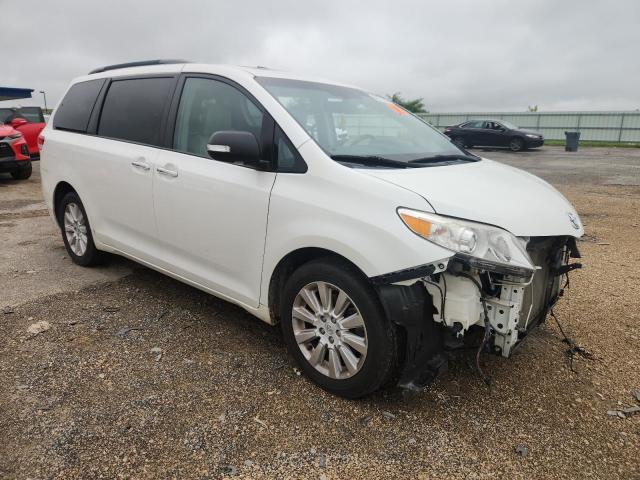 5TDDK3DC5ES093085 - 2014 TOYOTA SIENNA XLE WHITE photo 4