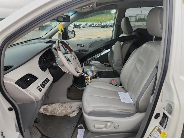 5TDDK3DC5ES093085 - 2014 TOYOTA SIENNA XLE WHITE photo 7