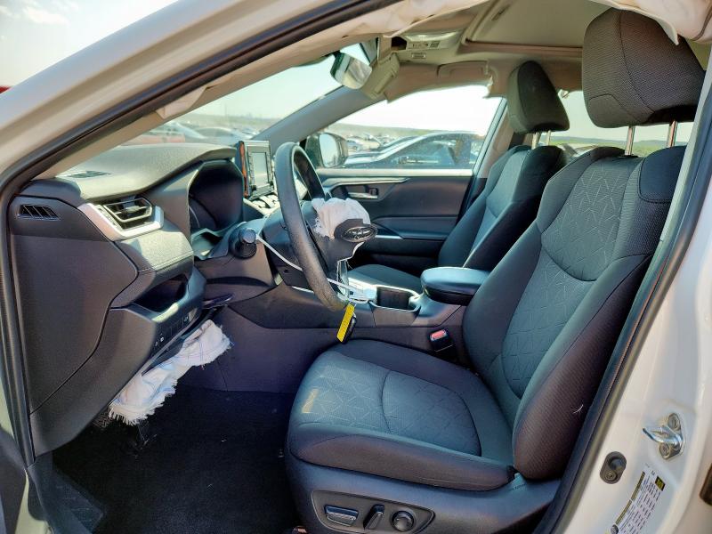 2T3W1RFV4NC196382 - 2022 TOYOTA RAV4 XLE WHITE photo 7